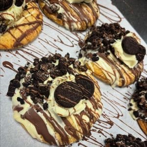 Oreo topped Cookie