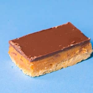Plain caramel square